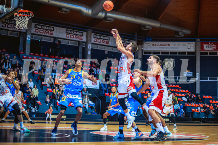 Basketball, Win2Day Superliga 2022/23, Grunddurchgang 7.Runde, BC GGMT Vienna, SKN St. Pölten, Bogic Vujosevic (5)