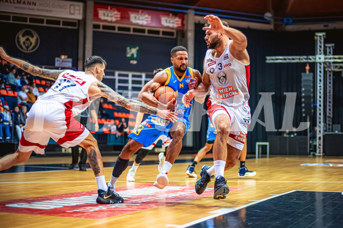 Basketball, Win2Day Superliga 2022/23, Grunddurchgang 7.Runde, BC GGMT Vienna, SKN St. Pölten, Michael Holton Jr. (14), Jozo Rados (3)