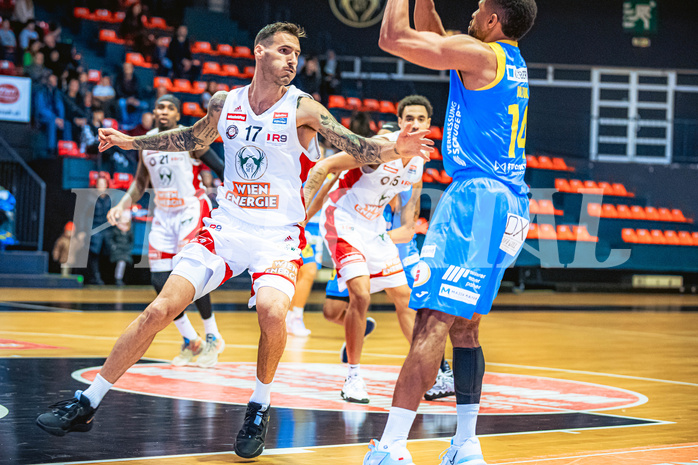 Basketball, Win2Day Superliga 2022/23, Grunddurchgang 7.Runde, BC GGMT Vienna, SKN St. Pölten, Ivan Siriscevic (17)