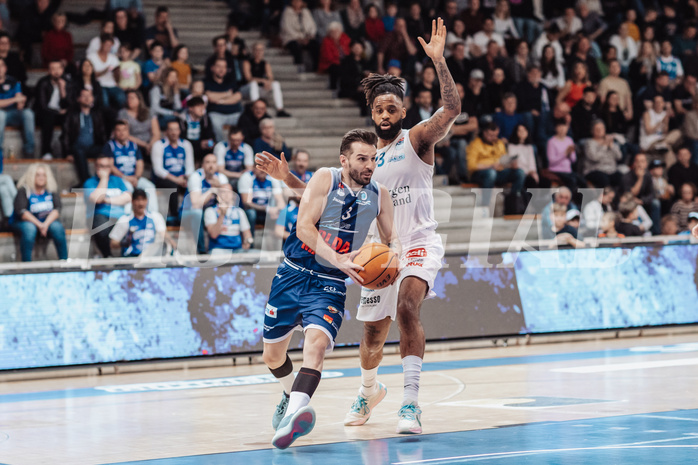 Basketball, Basketball Superliga 2023/24 , Qualifikationsrunde 4, Oberwart Gunners, BBC Nord Dragonz, Petar Cosic (3), Kris Monroe (13)