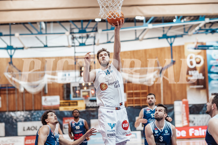 Basketball, Basketball Superliga 2023/24 , Qualifikationsrunde 4, Oberwart Gunners, BBC Nord Dragonz, Daniel Koeppel (14)