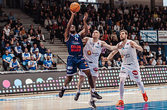 Basketball, Basketball Superliga 2023/24 , Qualifikationsrunde 4, Oberwart Gunners, BBC Nord Dragonz, Austen Awosika (10), Sebastian Kaeferle (7), Daniel Koeppel (14)
