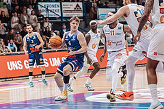 Basketball, Basketball Superliga 2023/24 , Qualifikationsrunde 4, Oberwart Gunners, BBC Nord Dragonz, Valentin Pasterk (6), Munis Tutu (10), Derrek Brooks (11)