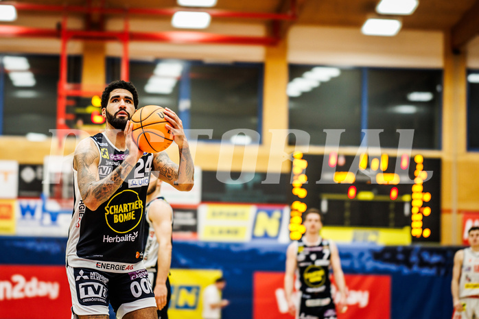 Basketball, win2day Basketball Superliga 2023/24, 4.Plazierungsrunde, Traiskirchen Lions, Gmunden Swans, Trey Alex Moses (24)