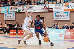 Basketball, Basketball Superliga 2023/24 , Qualifikationsrunde 4, Oberwart Gunners, BBC Nord Dragonz, Sebastian Kaeferle (7), Austen Awosika (10)