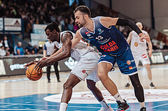 Basketball, Basketball Superliga 2023/24 , Qualifikationsrunde 4, Oberwart Gunners, BBC Nord Dragonz, Shaquille Rombley (5), Tino Sebalj (13)