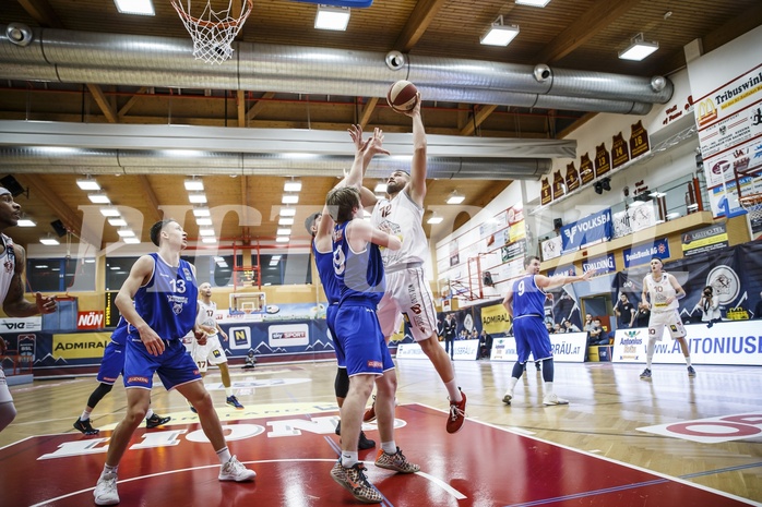 Basketball, Admiral Basketball Superliga 2019/20, Grunddurchgang 7.Runde, Traiskirchen Lions, D.C. Timberwolves, Matija Radanovic (12)