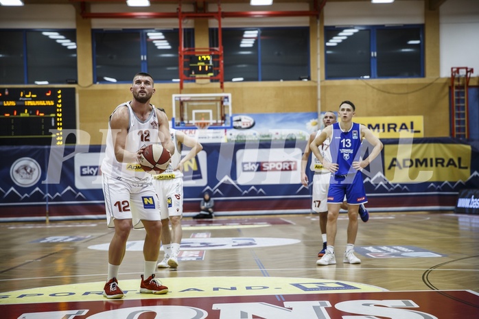 Basketball, Admiral Basketball Superliga 2019/20, Grunddurchgang 7.Runde, Traiskirchen Lions, D.C. Timberwolves, Matija Radanovic (12)