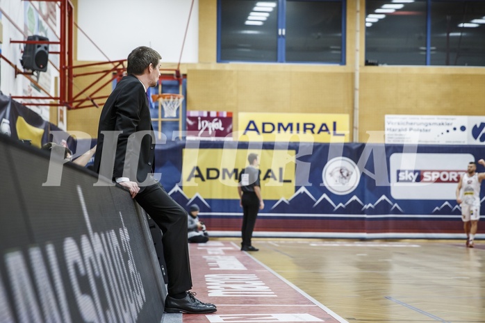 Basketball, Admiral Basketball Superliga 2019/20, Grunddurchgang 7.Runde, Traiskirchen Lions, D.C. Timberwolves, Hubert Schmidt (Headcoach)