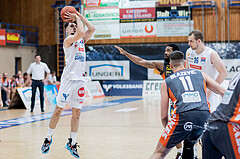 Basketball, Basketball Superliga 2022/23, Viertelfinale Spiel 3, Oberwart Gunners, Klosterneuburg Dukes, Derek Hanes (14), Arnold Fripp (3), Renato Poljak (16), Benjamin Blazevic (11)