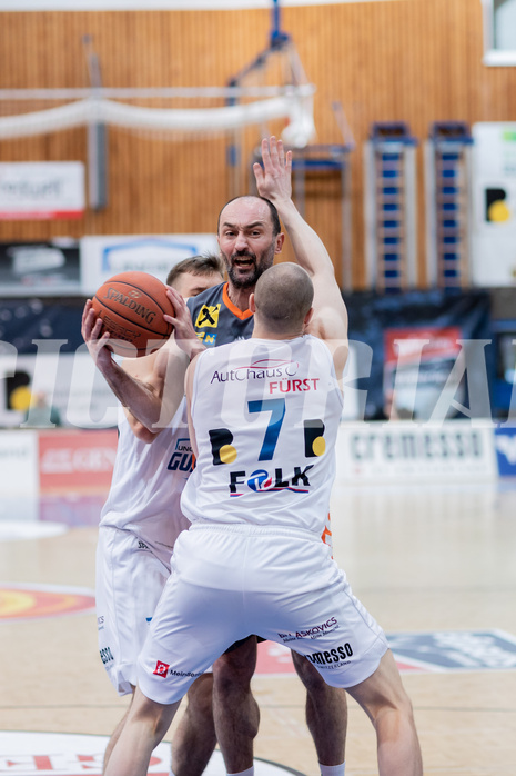 Basketball, Basketball Superliga 2022/23, Viertelfinale Spiel 3, Oberwart Gunners, Klosterneuburg Dukes, Jonathan Knessl (12), Predrag Miletic (8), Sebastian K