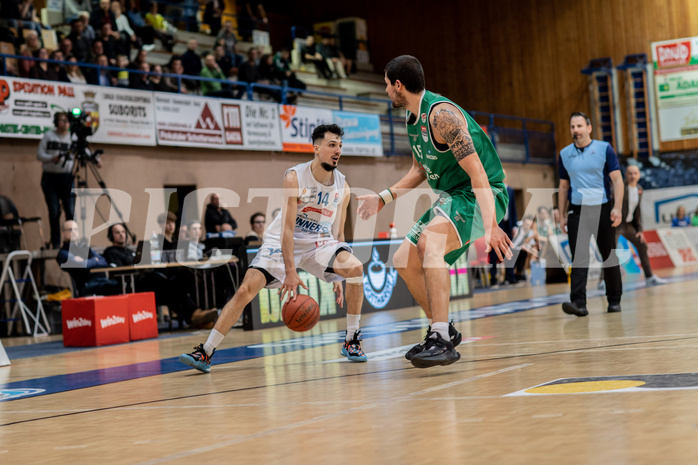 Basketball, Basketball Superliga 2022/23, Grunddurchgang Runde 21 , Oberwart Gunners, Kapfenberg Bulls, Derek Hanes (14), Brad Greene (15)