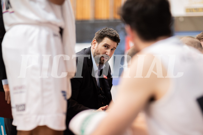 Basketball, Basketball Superliga 2022/23, Platzierungsrunde 5, Oberwart Gunners, Flyers Wels, Horst Leitner (Coach)