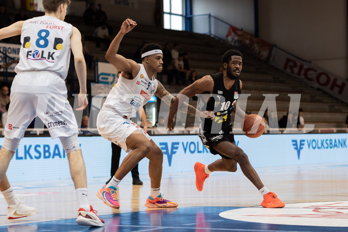 Basketball, Basketball Superliga 2022/23, Platzierungsrunde 5, Oberwart Gunners, Flyers Wels, Florian Koeppel (8), Rob Howard (5), Austen Awosika (10)
