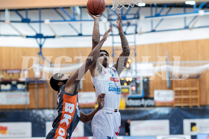 Basketball, Basketball Superliga 2022/23, Viertelfinale Spiel 3, Oberwart Gunners, Klosterneuburg Dukes, Arnold Fripp (3), Rob Howard (5)
