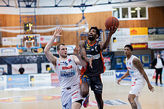 Basketball, Basketball Superliga 2022/23, Viertelfinale Spiel 3, Oberwart Gunners, Klosterneuburg Dukes, Renato Poljak (16), Kevin Bracy-Davis (0), Rob Howard (5)