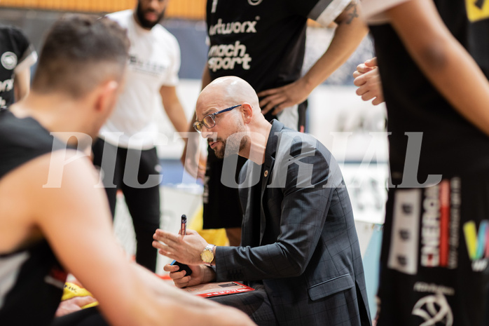 Basketball, Basketball Superliga 2022/23, Platzierungsrunde 5, Oberwart Gunners, Flyers Wels, Sebastian Waser (Coach)