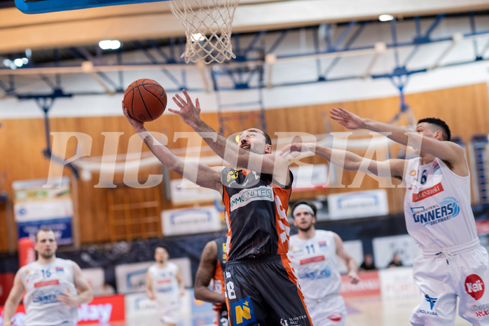 Basketball, Basketball Superliga 2022/23, Viertelfinale Spiel 3, Oberwart Gunners, Klosterneuburg Dukes, Predrag Miletic (8), Magdy Aboud-Ahmed(6)
