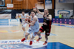 Basketball, Basketball Superliga 2022/23, Platzierungsrunde 3, Oberwart Gunners, BC Vienna, Brock Gardner (10), Nemanja Milosevic (15)