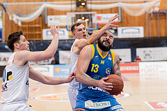 Basketball, Basketball Superliga 2022/23, Grunddurchgang Runde 20 , Oberwart Gunners, Flyers Wels, Brock Gardner (10), Edi Patekar (9), Nebojsa Dukic (13)