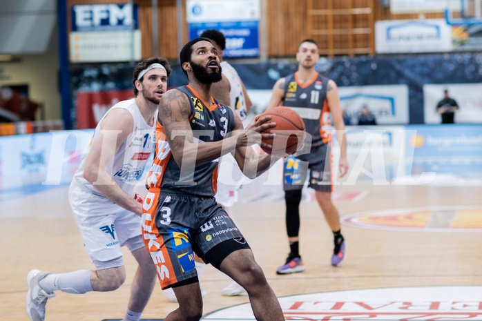 Basketball, Basketball Superliga 2022/23, Viertelfinale Spiel 3, Oberwart Gunners, Klosterneuburg Dukes, Arnold Fripp (3), John Joseph Rauch (11)