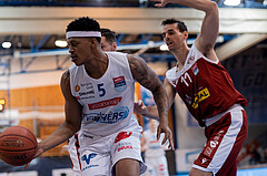 Basketball, Basketball Superliga 2022/23, Grunddurchgang Runde 20 , Oberwart Gunners, Flyers Wels, Rob Howard (5), Fabricio Vay (11)