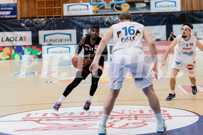 Basketball, Basketball Superliga 2022/23, Platzierungsrunde 3, Oberwart Gunners, BC Vienna, Jahenns Manigat (21), Renato Poljak (16), Derek Hanes (14)