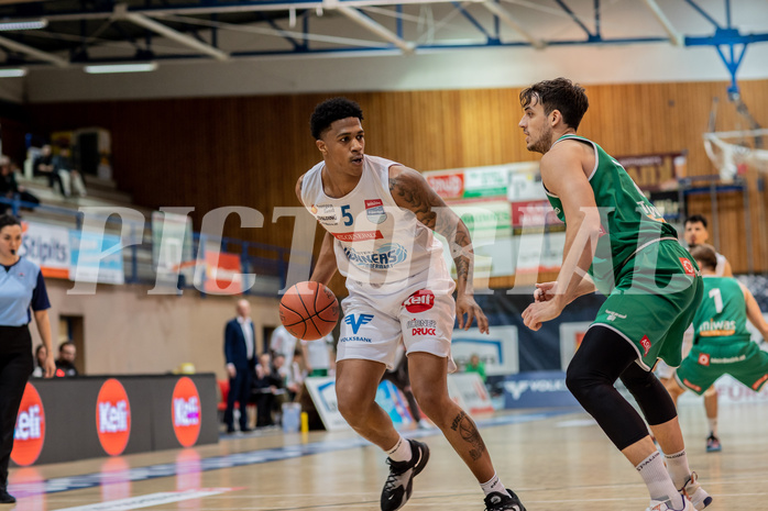 Basketball, Basketball Superliga 2022/23, Grunddurchgang Runde 21 , Oberwart Gunners, Kapfenberg Bulls, Rob Howard (5), Nemanja Krstic (12)