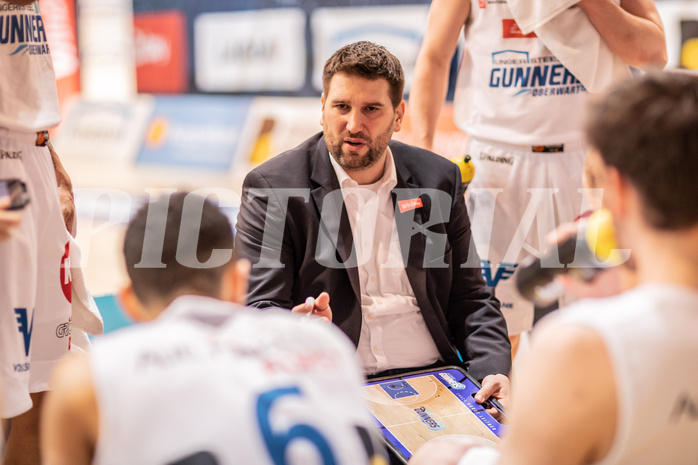 Basketball, Basketball Superliga 2022/23, 1. Platzierungsrunde, Oberwart Gunners, Gmunden Swans, Horst Leitner (Coach)