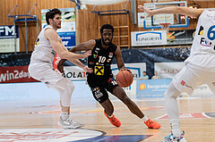 Basketball, Basketball Superliga 2022/23, Platzierungsrunde 5, Oberwart Gunners, Flyers Wels, John Joseph Rauch (11), Austen Awosika (10)