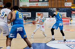 Basketball, Basketball Superliga 2022/23, Grunddurchgang Runde 20 , Oberwart Gunners, Flyers Wels, Edi Patekar (9), Philip Jalapoor (5)