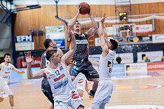 Basketball, Basketball Superliga 2022/23, Viertelfinale Spiel 3, Oberwart Gunners, Klosterneuburg Dukes, Jonathan Knessl (12), Renato Poljak (16), Valentin Bauer (14), Magdy Aboud-Ahmed(6)
