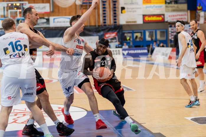 Basketball, Basketball Superliga 2022/23, Platzierungsrunde 3, Oberwart Gunners, BC Vienna, Renato Poljak (16), Antonio Kreso (27), Brock Gardner (10), Jahenns Manigat (21)