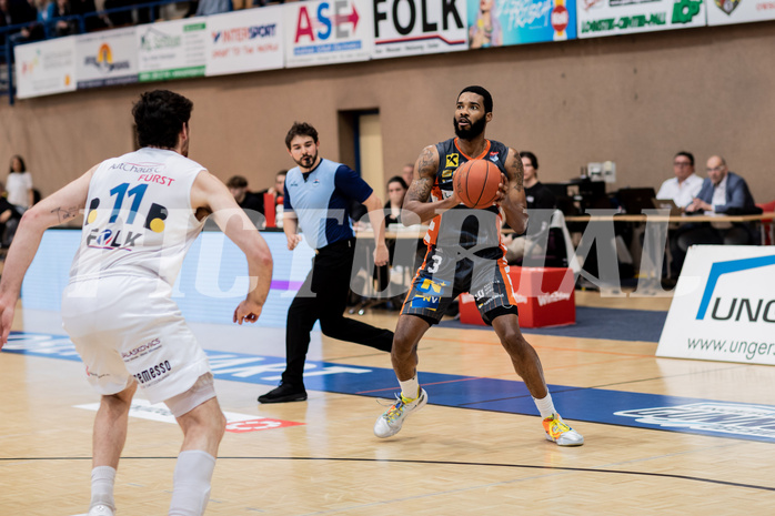 Basketball, Basketball Superliga 2022/23, Platzierungsrunde 10, Oberwart Gunners, Klosterneuburg Dukes, John Joseph Rauch (11), Arnold Fripp (3)