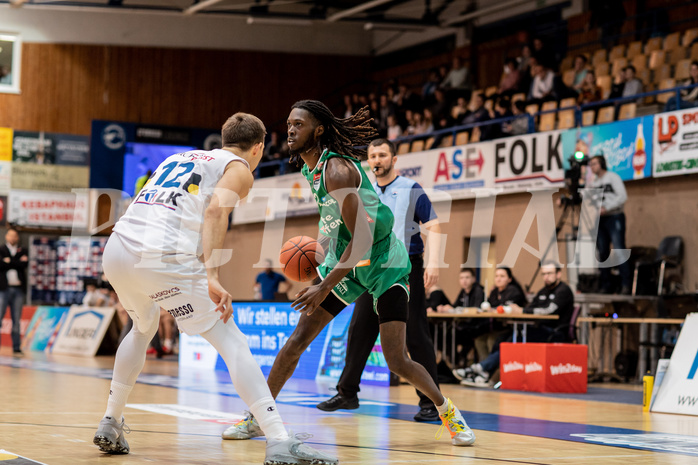 Basketball, Basketball Superliga 2022/23, Grunddurchgang Runde 21 , Oberwart Gunners, Kapfenberg Bulls, Jonathan Knessl (12), Lesley Varner (21)