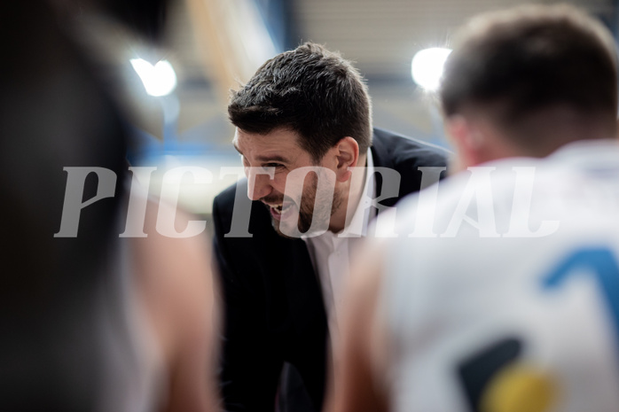 Basketball, Basketball Superliga 2022/23, Platzierungsrunde 3, Oberwart Gunners, BC Vienna, Horst Leitner (Coach)