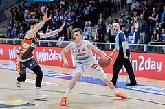 Basketball, Basketball Superliga 2022/23, Viertelfinale Spiel 1, Oberwart Gunners, Klosterneuburg Dukes, Lennart Burgemeister (10), Florian Koeppel (8)