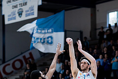 Basketball, Basketball Superliga 2022/23, Viertelfinale Spiel 3, Oberwart Gunners, Klosterneuburg Dukes, Arnold Fripp (3), John Joseph Rauch (11)