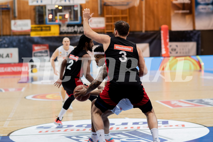 Basketball, Basketball Superliga 2022/23, Platzierungsrunde 3, Oberwart Gunners, BC Vienna, Rob Howard (5), Jozo Rados (3)
