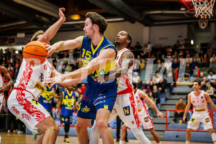 Basketball, win2day Basketball Superliga 2024/25, Grunddurchgang 18.Runde, Traiskirchen Lions, UBSC Graz, Matthew Grace (15)