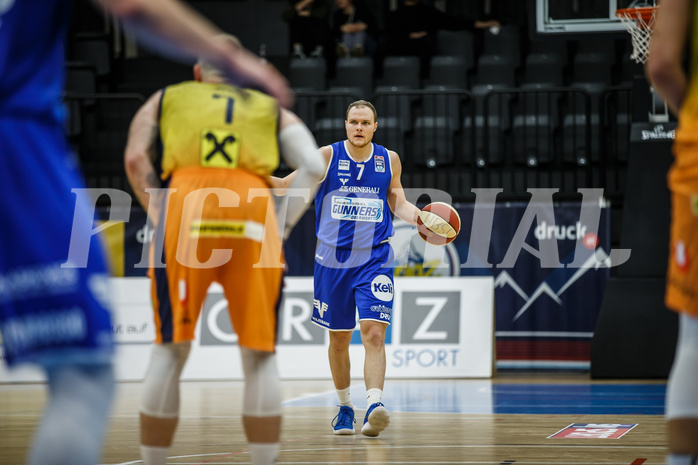 Basketball, Admiral Basketball Superliga 2019/20, Grunddurchgang 9.Runde, UBSC Graz, Oberwart Gunners, Sebastian Käferle (7)
