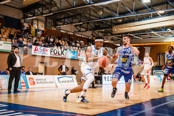 Basketball, bet-at-home Basketball Superliga 2021/22, Platzierungsrunde Spiel 1, Oberwart Gunners, Gmunden Swans, Rob Howard (5)