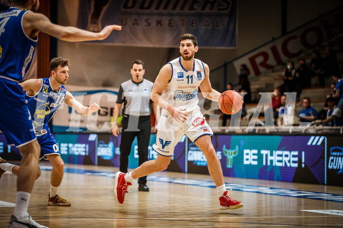 Basketball, bet-at-home Basketball Superliga 2021/22, Platzierungsrunde Spiel 1, Oberwart Gunners, Gmunden Swans, Ioannis Chatzinikolas (11)