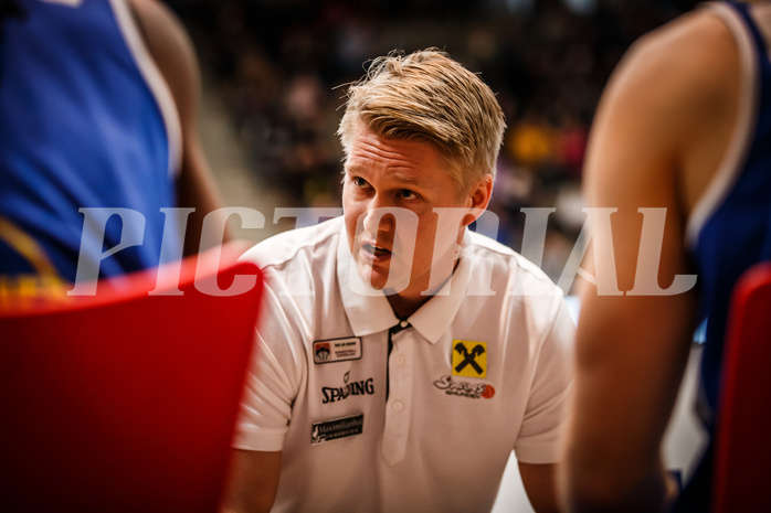 Basketball, bet-at-home Basketball Superliga 2021/22, Platzierungsrunde Spiel 1, Oberwart Gunners, Gmunden Swans, 