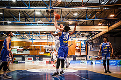 Basketball, bet-at-home Basketball Superliga 2021/22, Platzierungsrunde Spiel 1, Oberwart Gunners, Gmunden Swans, #Renato Poljak (16)