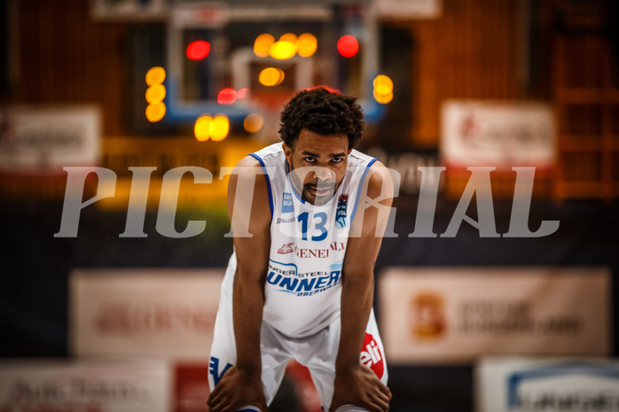 Basketball, bet-at-home Basketball Superliga 2021/22, Platzierungsrunde Spiel 1, Oberwart Gunners, Gmunden Swans, Connor Cashaw (13)