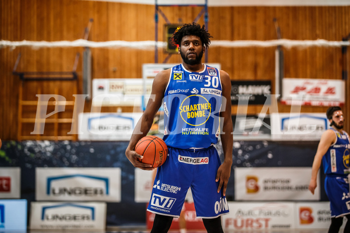 Basketball, bet-at-home Basketball Superliga 2021/22, Platzierungsrunde Spiel 1, Oberwart Gunners, Gmunden Swans, Brandon Aughburns (30)