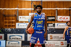 Basketball, bet-at-home Basketball Superliga 2021/22, Platzierungsrunde Spiel 1, Oberwart Gunners, Gmunden Swans, Brandon Aughburns (30)