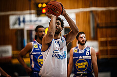 Basketball, bet-at-home Basketball Superliga 2021/22, Platzierungsrunde Spiel 1, Oberwart Gunners, Gmunden Swans, Connor Cashaw (13)