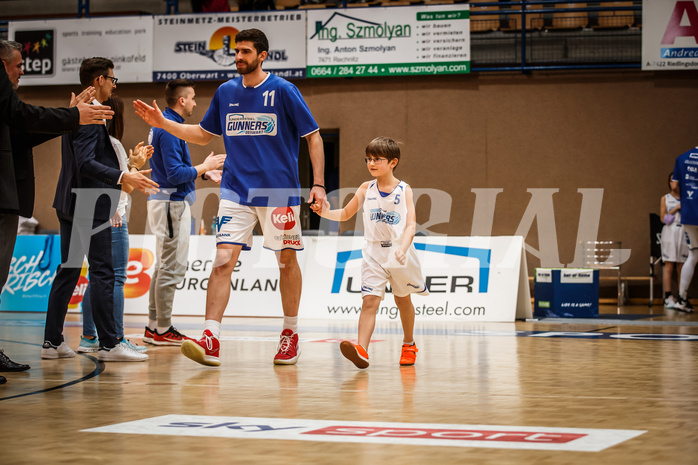 Basketball, bet-at-home Basketball Superliga 2021/22, Platzierungsrunde Spiel 1, Oberwart Gunners, Gmunden Swans, Ioannis Chatzinikolas (11)